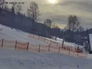 Skiareál Mosty u Jablunkova - Spodní část sjezdovky č. 1 - 5.1.2026 v 13:00 Skiareál Mosty u Jablunkova - Spodní část sjezdovky č. 1 - 5.1.2026 v 13:00