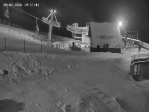 Skiareál Mosty u Jablunkova - Spodní část sjezdovky č. 1 - 5.1.2026 v 20:00 Skiareál Mosty u Jablunkova - Spodní část sjezdovky č. 1 - 5.1.2026 v 20:00