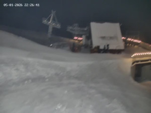 Skiareál Mosty u Jablunkova - Spodní část sjezdovky č. 1 - 5.1.2026 v 23:00 Skiareál Mosty u Jablunkova - Spodní část sjezdovky č. 1 - 5.1.2026 v 23:00