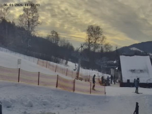 Skiareál Mosty u Jablunkova - Spodní část sjezdovky č. 1 - 6.1.2026 v 12:00 Skiareál Mosty u Jablunkova - Spodní část sjezdovky č. 1 - 6.1.2026 v 12:00