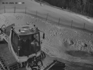 Skiareál Mosty u Jablunkova - Spodní část sjezdovky č. 1 - 6.1.2026 v 19:00 Skiareál Mosty u Jablunkova - Spodní část sjezdovky č. 1 - 6.1.2026 v 19:00