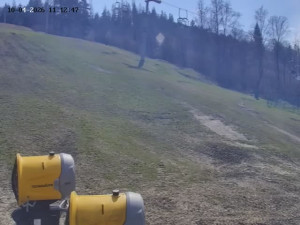 Skiareál Mosty u Jablunkova - Spodní část sjezdovky č. 1 - 10.4.2026 v 12:00 Skiareál Mosty u Jablunkova - Spodní část sjezdovky č. 1 - 10.4.2026 v 12:00