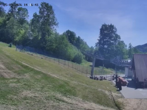 Skiareál Mosty u Jablunkova - Spodní část sjezdovky č. 1 - 25.5.2026 v 15:00 Skiareál Mosty u Jablunkova - Spodní část sjezdovky č. 1 - 25.5.2026 v 15:00
