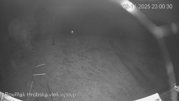 Snímek    2.11.2025 v 23:00