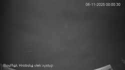 Vrchol Bouřňák, pohled na jih