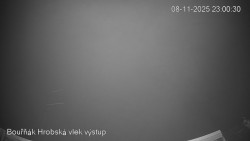 Vrchol Bouřňák, pohled na jih