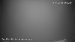 Vrchol Bouřňák, pohled na jih