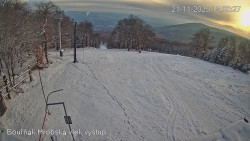 Vrchol Bouřňák, pohled na jih