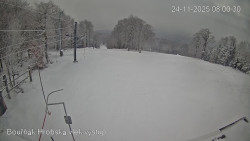 Vrchol Bouřňák, pohled na jih