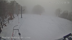 Vrchol Bouřňák, pohled na jih