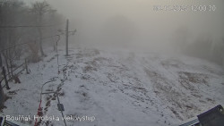 Vrchol Bouřňák, pohled na jih