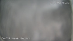 Vrchol Bouřňák, pohled na jih