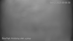 Vrchol Bouřňák, pohled na jih