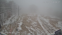 Vrchol Bouřňák, pohled na jih