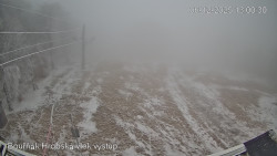 Vrchol Bouřňák, pohled na jih