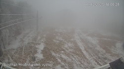 Vrchol Bouřňák, pohled na jih