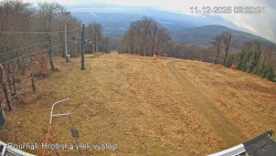 Vrchol Bouřňák, pohled na jih