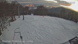 Vrchol Bouřňák, pohled na jih