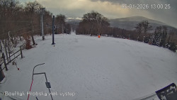 Vrchol Bouřňák, pohled na jih