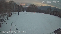 Vrchol Bouřňák, pohled na jih