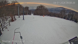 Vrchol Bouřňák, pohled na jih