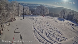 Vrchol Bouřňák, pohled na jih