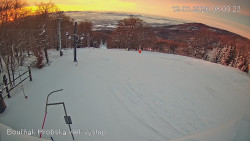 Vrchol Bouřňák, pohled na jih