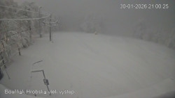 Vrchol Bouřňák, pohled na jih