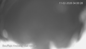 Sport Centrum Bouřňák - Vrchol Bouřňák, pohled na jih - 11.2.2026 v 04:00 Sport Centrum Bouřňák - Vrchol Bouřňák, pohled na jih - 11.2.2026 v 04:00