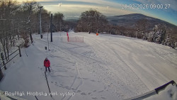 Vrchol Bouřňák, pohled na jih