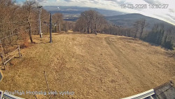 Vrchol Bouřňák, pohled na jih