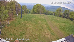 Vrchol Bouřňák, pohled na jih