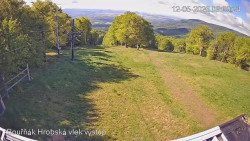 Vrchol Bouřňák, pohled na jih