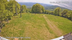 Vrchol Bouřňák, pohled na jih