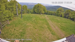 Vrchol Bouřňák, pohled na jih