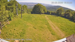 Vrchol Bouřňák, pohled na jih