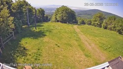 Vrchol Bouřňák, pohled na jih
