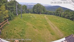 Vrchol Bouřňák, pohled na jih