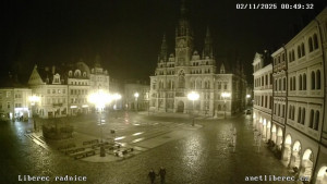 Město Liberec - Náměstí Dr. Edvarda Beneše - 2.11.2025 v 00:45 Město Liberec - Náměstí Dr. Edvarda Beneše - 2.11.2025 v 00:45