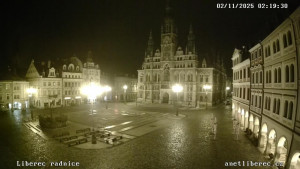 Město Liberec - Náměstí Dr. Edvarda Beneše - 2.11.2025 v 02:15 Město Liberec - Náměstí Dr. Edvarda Beneše - 2.11.2025 v 02:15