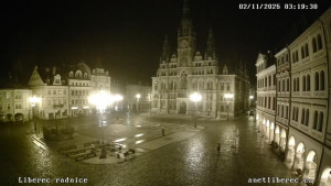 Město Liberec - Náměstí Dr. Edvarda Beneše - 2.11.2025 v 03:15 Město Liberec - Náměstí Dr. Edvarda Beneše - 2.11.2025 v 03:15
