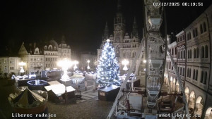 Město Liberec - Náměstí Dr. Edvarda Beneše - 2.12.2025 v 00:15 Město Liberec - Náměstí Dr. Edvarda Beneše - 2.12.2025 v 00:15