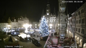 Město Liberec - Náměstí Dr. Edvarda Beneše - 2.12.2025 v 20:15 Město Liberec - Náměstí Dr. Edvarda Beneše - 2.12.2025 v 20:15
