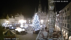 Město Liberec - Náměstí Dr. Edvarda Beneše - 13.12.2025 v 01:45 Město Liberec - Náměstí Dr. Edvarda Beneše - 13.12.2025 v 01:45