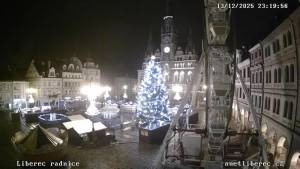 Město Liberec - Náměstí Dr. Edvarda Beneše - 13.12.2025 v 23:15 Město Liberec - Náměstí Dr. Edvarda Beneše - 13.12.2025 v 23:15