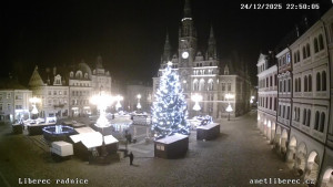 Město Liberec - Náměstí Dr. Edvarda Beneše - 24.12.2025 v 22:45 Město Liberec - Náměstí Dr. Edvarda Beneše - 24.12.2025 v 22:45