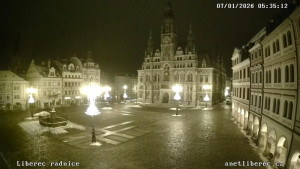 Město Liberec - Náměstí Dr. Edvarda Beneše - 7.1.2026 v 05:30 Město Liberec - Náměstí Dr. Edvarda Beneše - 7.1.2026 v 05:30