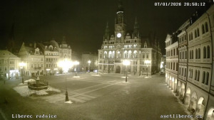 Město Liberec - Náměstí Dr. Edvarda Beneše - 7.1.2026 v 20:45 Město Liberec - Náměstí Dr. Edvarda Beneše - 7.1.2026 v 20:45