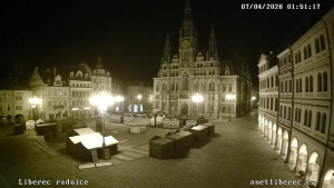 Město Liberec - Náměstí Dr. Edvarda Beneše - 7.4.2026 v 01:45 Město Liberec - Náměstí Dr. Edvarda Beneše - 7.4.2026 v 01:45