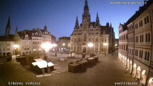 Město Liberec - Náměstí Dr. Edvarda Beneše - 7.4.2026 v 05:45 Město Liberec - Náměstí Dr. Edvarda Beneše - 7.4.2026 v 05:45
